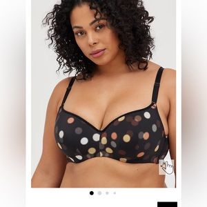 Full coverage lightly lined balconette bra